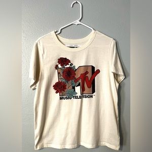 MTV Women’s fit XL Tan color Rose Graphic TShirt Cotton Poly Viacom